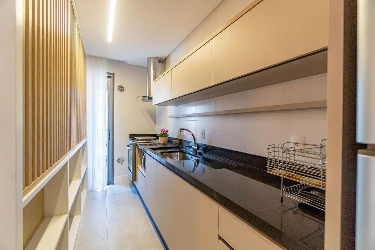Porto Madero - Apartamento Em Condo Com Piscina Bombinhas Buitenkant foto