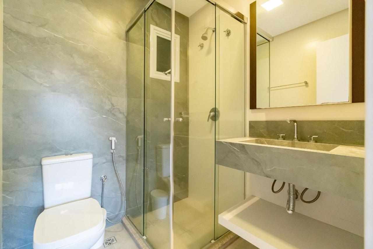 Porto Madero - Apartamento Em Condo Com Piscina Bombinhas Buitenkant foto